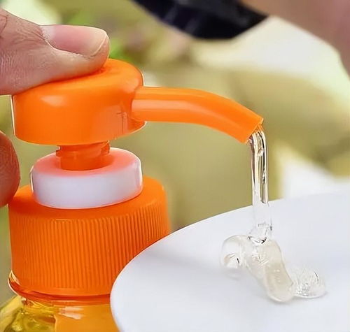 央視曾曝光 國(guó)家嚴(yán)禁的4種家居日用品，有的會(huì)致癌，趕快扔掉